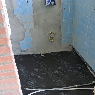Umbau Toilettenanlage 08