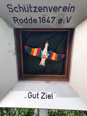 Vogel im Kasten